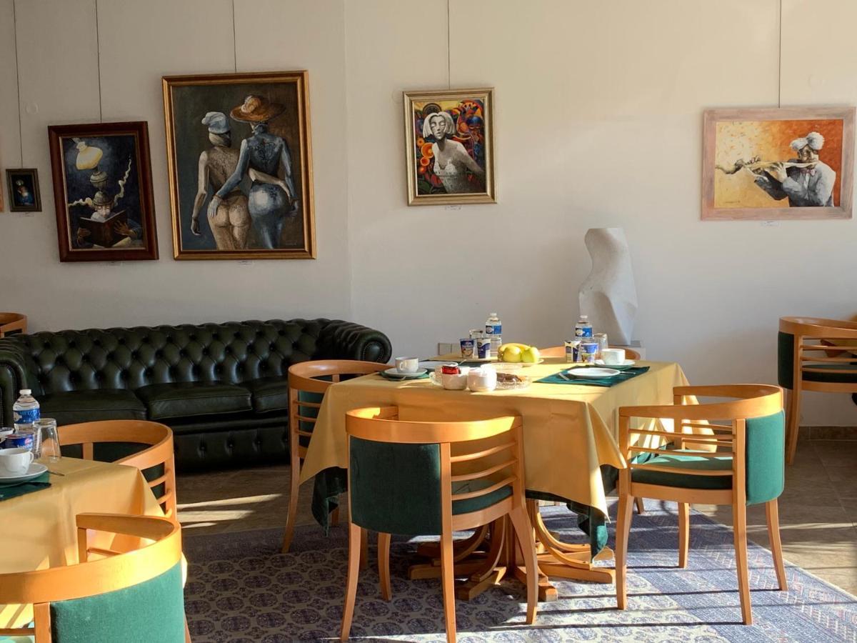 Antik Hotel Sofia Litomyšl Eksteriør bilde