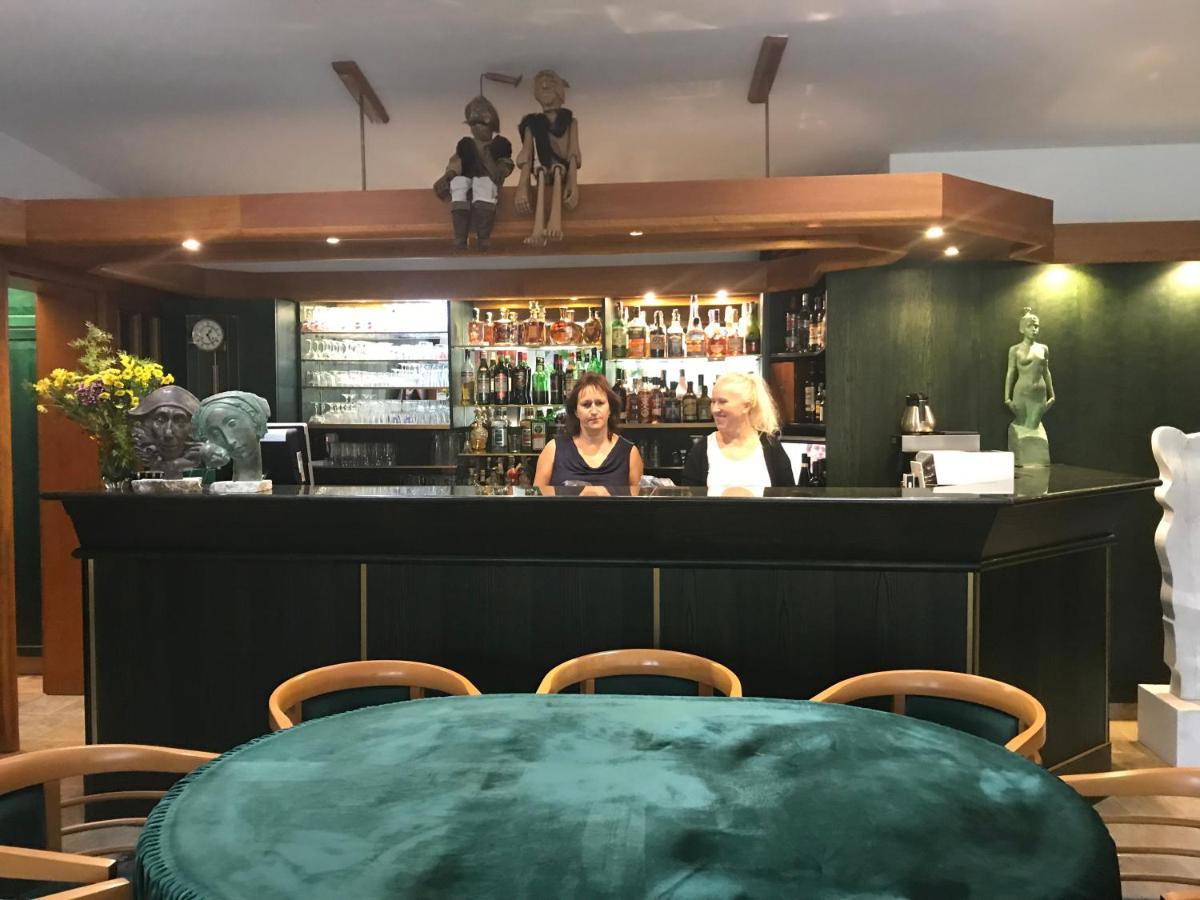 Antik Hotel Sofia Litomyšl Eksteriør bilde