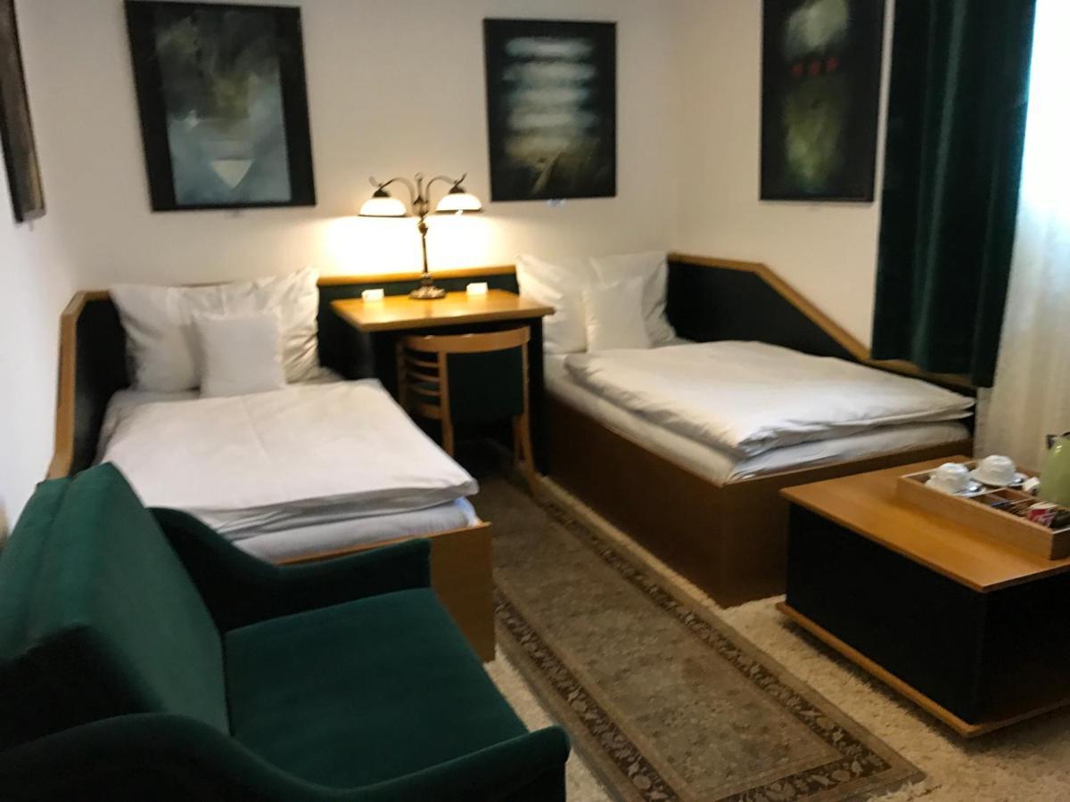 Antik Hotel Sofia Litomyšl Eksteriør bilde